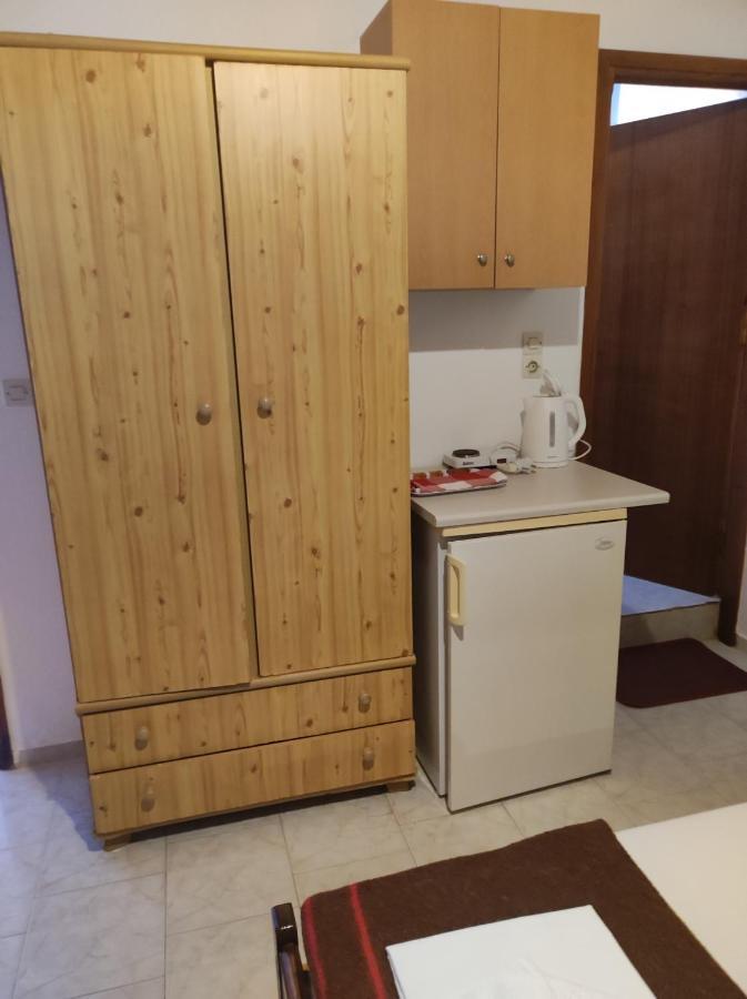 Artemis rooms Frangokastello Buitenkant foto